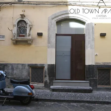 Old Town Apartment