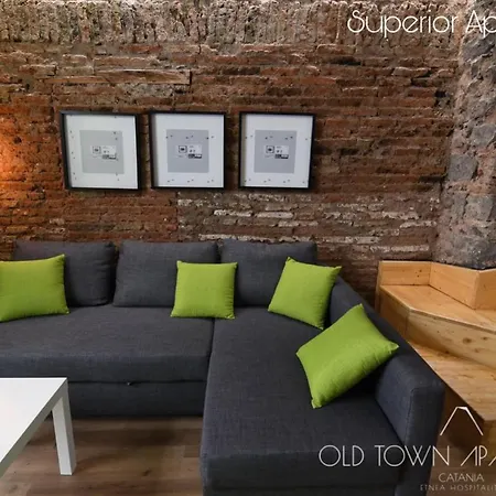 Old Town * 卡塔尼亚